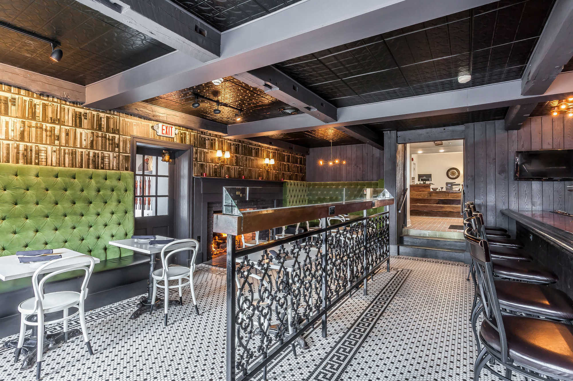 The Aurora Inn Hotel And Event Center Restaurang bild