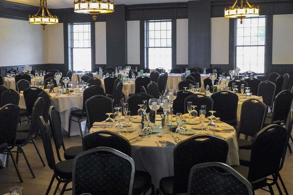 The Aurora Inn Hotel And Event Center Bekvämligheter bild